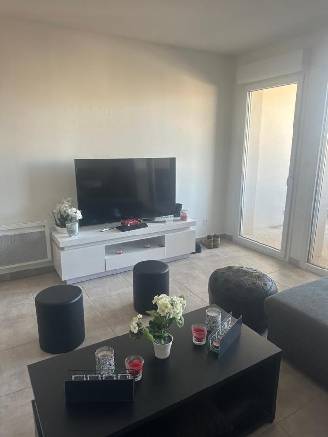 Апартаменты Super Appt 300 M De La Plage Сериньян Экстерьер фото